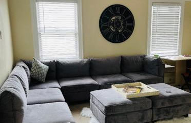 Fully furnished (Pearl) Modern deco updated 1 bedroom/1bathroom - Photo 4