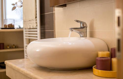 EVA's House - Photo 29