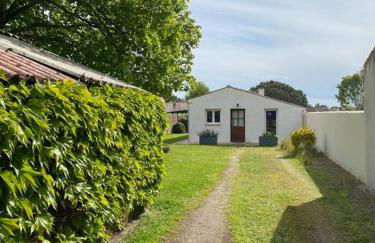 Jolie petite maison rénovée piscine - Foto 31