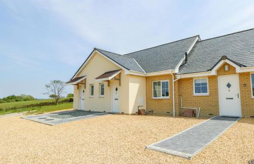 5 Yarmouth Cottages - Photo 2