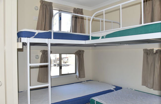 Ball Park Caravan Park - Foto 4