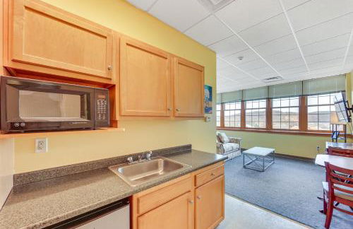 1 Mi to Allegheny River New Kensington Studio! - Foto 14