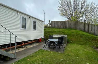 Delightful 2 bedroom Caravan, Pencnwc, New Quay - Photo 17