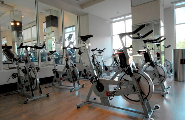 Bluebird Suites in Reston - Photo 41