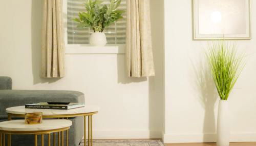 The Minimalist Escape - Modern 1BD in the Heights - Foto 3