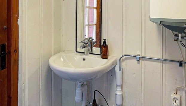 6 Person Holiday Home in Nykvarn - Foto 5, Baño