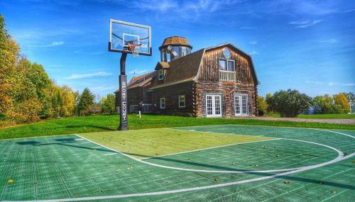 Hillside Estate - 14 Acre Waterfront Log home on Lake Champlain - Foto 1