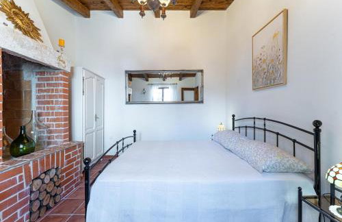 Charming Villa with Private Garden & BBQ - Foto 19