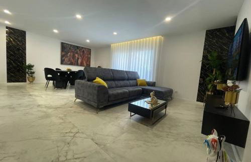 Chez Alexandre - Magnifique Appartement - Ponte de Lima - Wifi Gratuit - Parking Gratuite - Foto 1