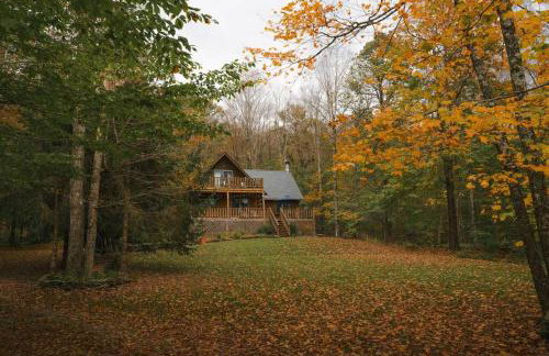Lakefront Log Cabin, Private Lake Access w/Peloton - Foto 32