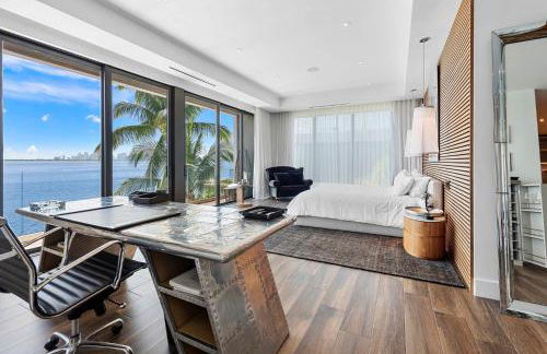 Best Bayfront View New construction w pool - Foto 40