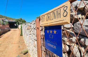 Olive Tree - House with Pool - Photo 22