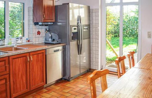 4 Bedroom Awesome Home In Woldegk - Foto 4