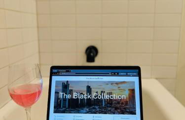 Deep Ellum Theatre Suite - The Black Collection - Photo 14