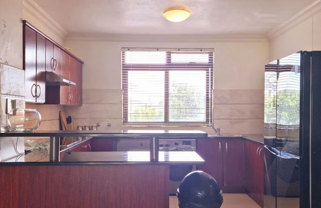 The Island Club by Smart City Stays - Photo 24