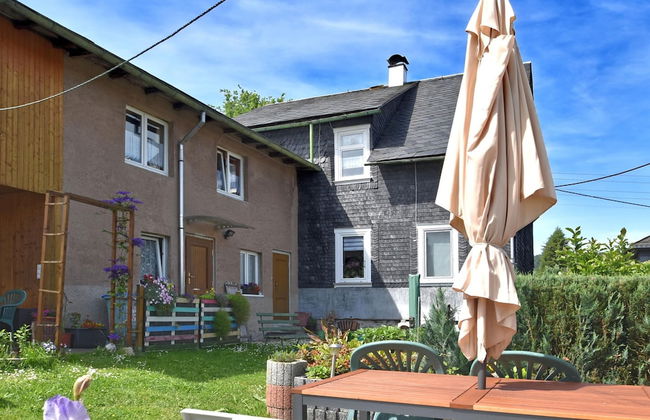 Cozy Apartment in Altenfeld With Garden - Foto 1