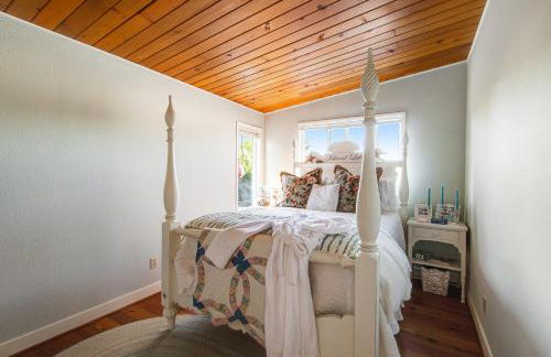 Sunlight Beach Shoreline - Foto 20