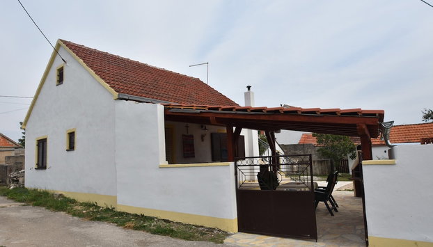 This Pleasant Holiday Home is an Ideal Starting Point to Explore Dalmatia - Foto 2, Profilbild