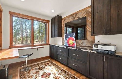 34 Acre Escape Games Hiking Pool Table Bicycles - Foto 29