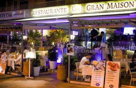 FIRST LINE Villa Floor Studio Apartment with amazing sea view Air Conditioned just 50m from the beach - Foto 23