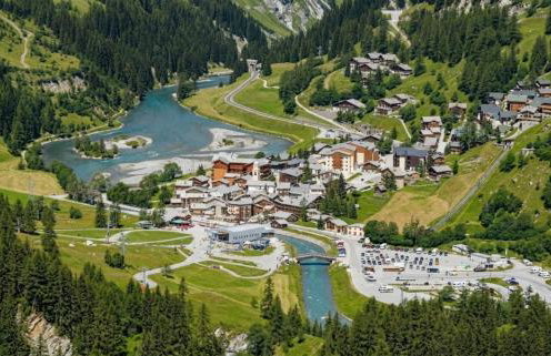 Casa-Chalet Brizolée avec vue sur le lac à Tignes - Foto 10