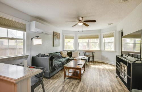 Less Than 1 Mi to Downtown Conroe Charming Apartment - Foto 7