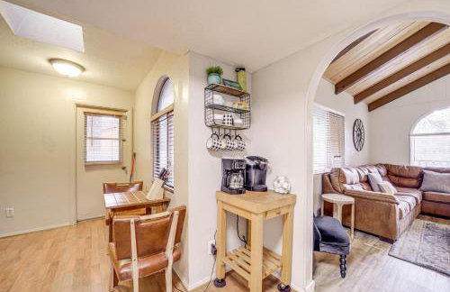 Near Fossil Creek and Trails Scenic Pine Cabin! - Foto 10