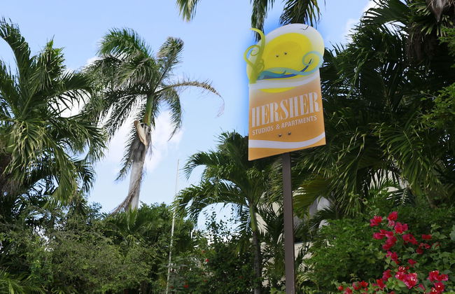 Hersher Studios & Apartments - Foto 32