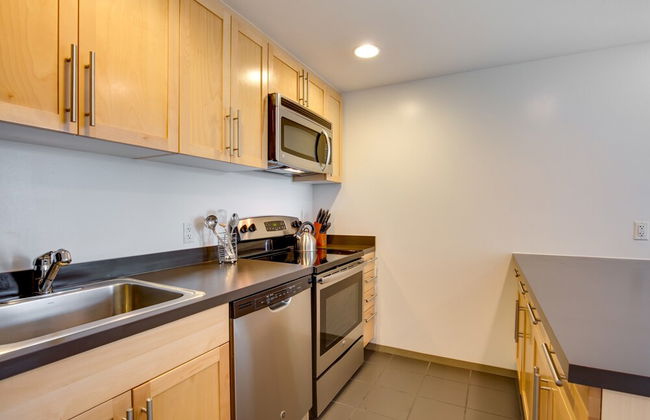 Bluebird Suites near MIT - Photo 27