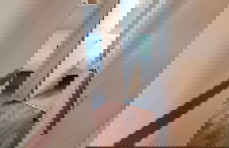 Lovely 3 bed With Balcony and Ramp - Foto 8