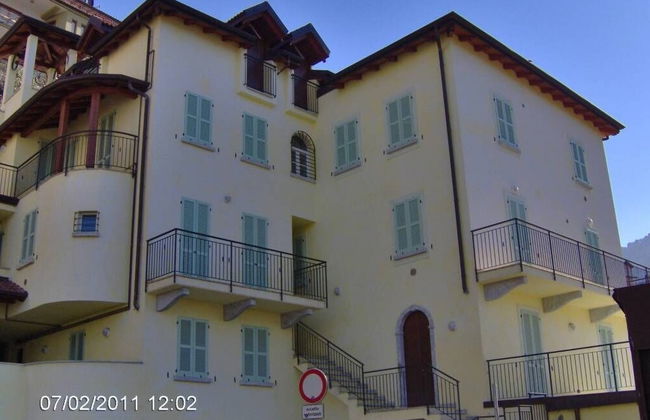 Romantic Penthouse on Lake Como - Photo 24