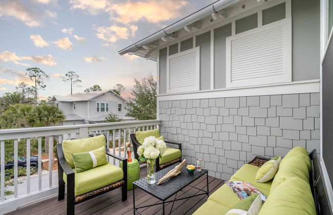 Pearl by Avantstay Idyllic Seaside Getaway w/ 2 Large Decks & Lush Garden - Foto 3