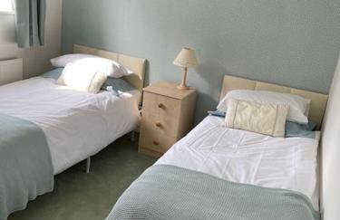 Centre of town House 3 Bedrooms Sleeps 5 and Infant Free Onsite Parking 2 Cars - Foto 9
