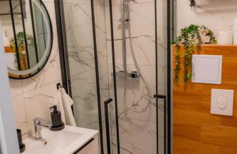 Paeninsula Studio Apartment - Photo 39