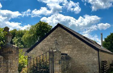 Stable Cottage, Oxfordshire - Photo 19