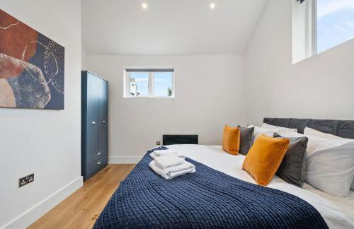 3BR House in Prime Barnet Location with Driveway - Foto 13