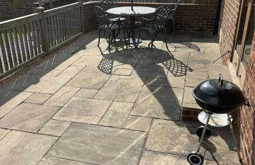 4 Coopers Cottages, Bodiam, East Sussex - Photo 2