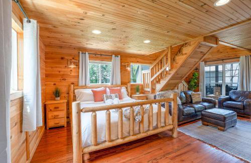 Cloud 9 Cabin with an indoor pool hot tub & fire pit - Foto 11