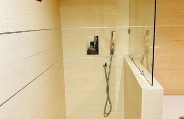 Lux Villa with Year-Round Heated Pool & Game Room - Foto 76