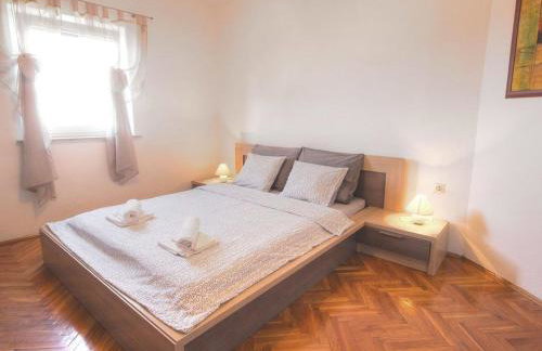 Apartment Gesamte Wohnung mit Terrasse und Meerblick by Interhome - Photo 15