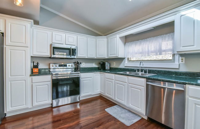 Pinners Compound- 4 BR hot tub fire pit - Foto 8