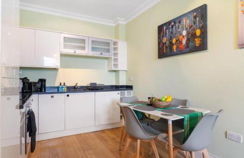 Bright 1BR Apartment in Shoreditch Brick Lane Close to Tube Sleeps 4 - Foto 5