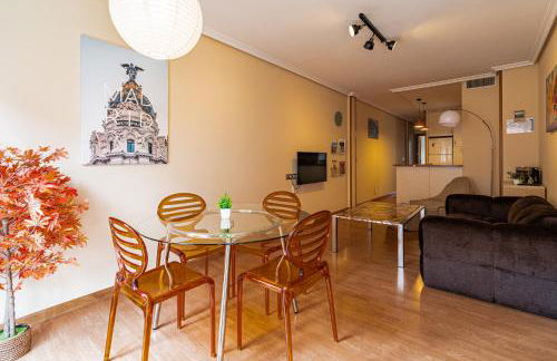 Tranquilo, céntrico y luminoso - Photo 3