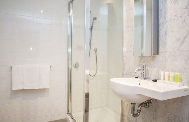 Adara Hotel Richmond - Foto 31