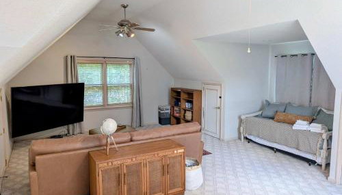 Lake Days Getaway - Lakeside Family Escape Near Hillsborough - Foto 4