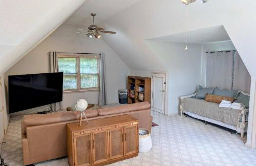 Lake Days Getaway - Lakeside Family Escape Near Hillsborough - Foto 4