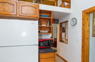 Private Two-Cabin Retreat Near Silverwood Theme Park - Sleeps 15 - Photo 45