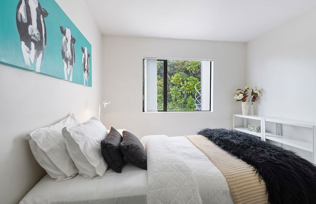 Stylish Central 2BR Apt nr Hospital - Foto 10