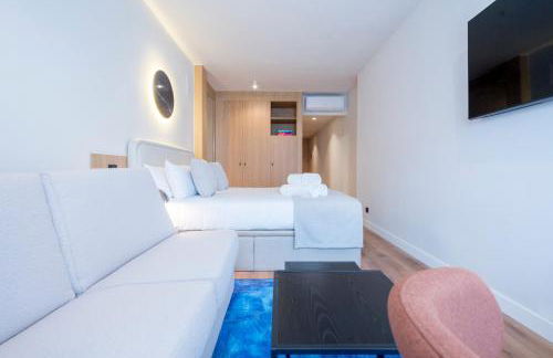 Iconic Suites - Photo 68