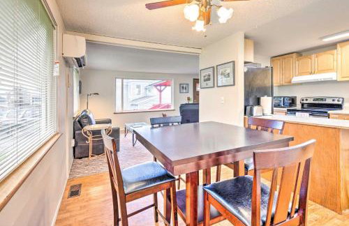 Walkable Sitka Getaway with Community Perks! - Foto 8